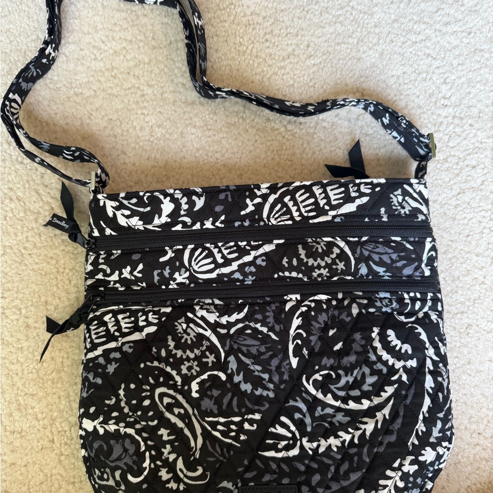 Vera Bradley Trip Zip Hipster Paisley Noir